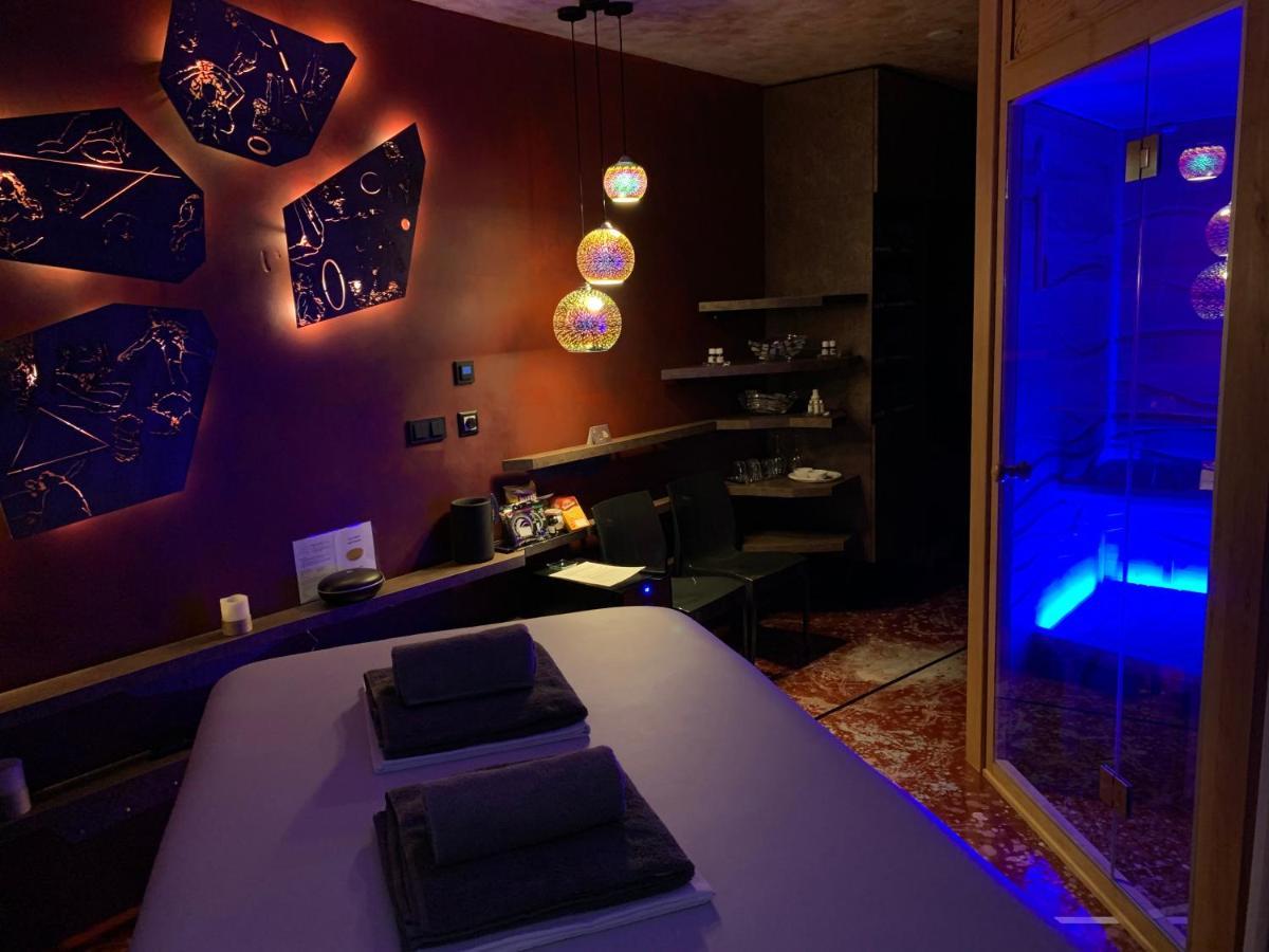 אולומוץ Smarthotel Nezvalova Archa מראה חיצוני תמונה