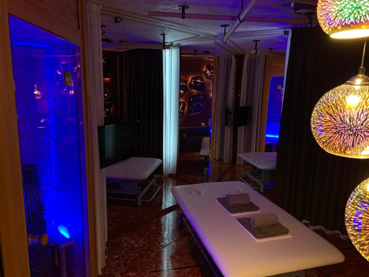 אולומוץ Smarthotel Nezvalova Archa מראה חיצוני תמונה